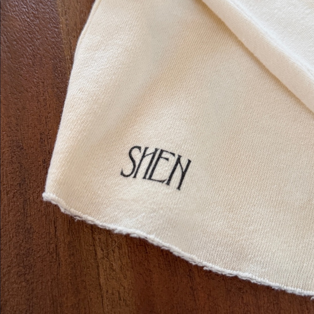 SHEN - Picture 3 of 11